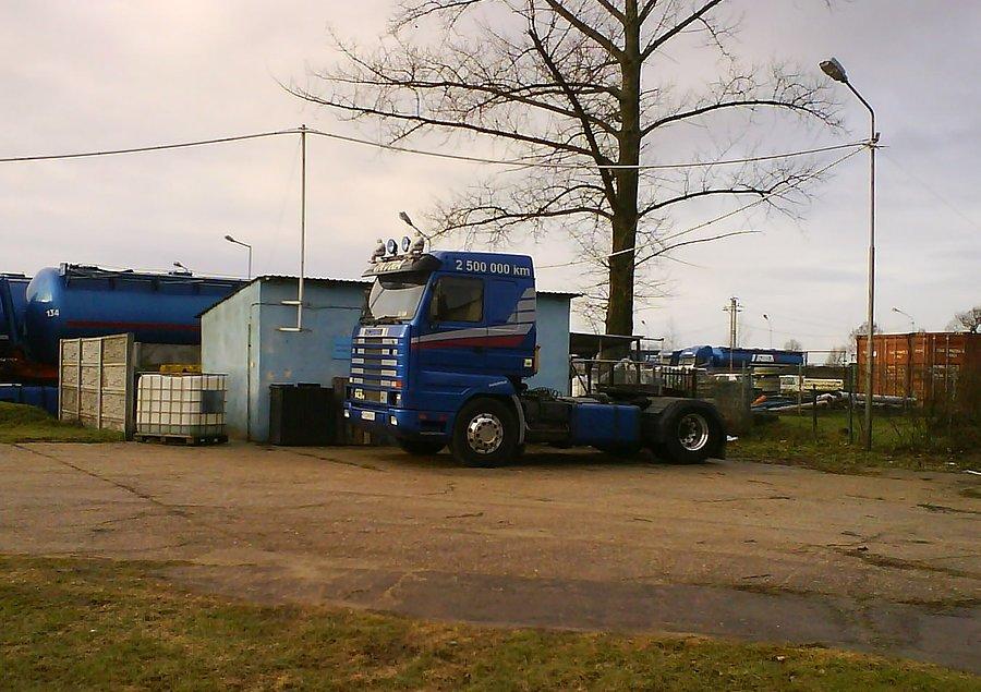 Czytać napis na ciężarówce