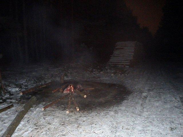 Ktoś rozpalił sobie ognisko w Lesie Gdańskim