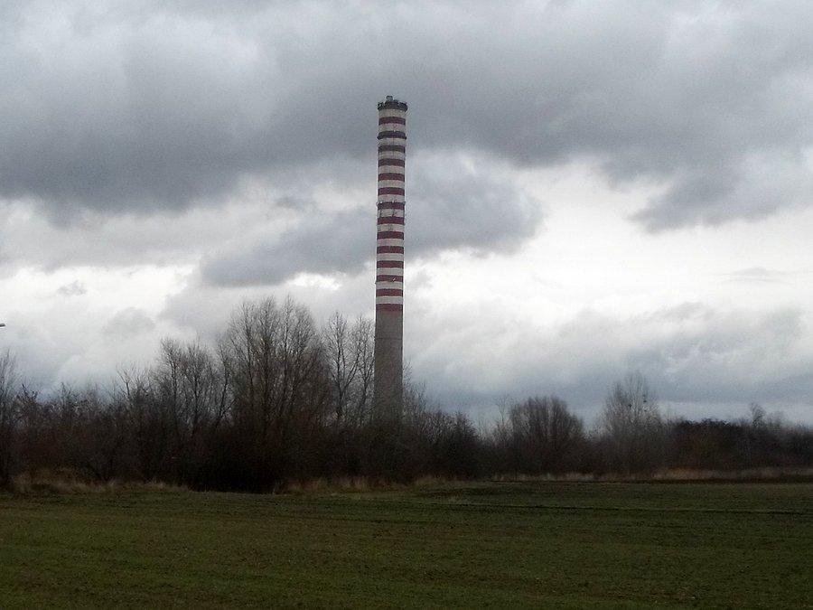 Cegielniany komin w Koszajcu