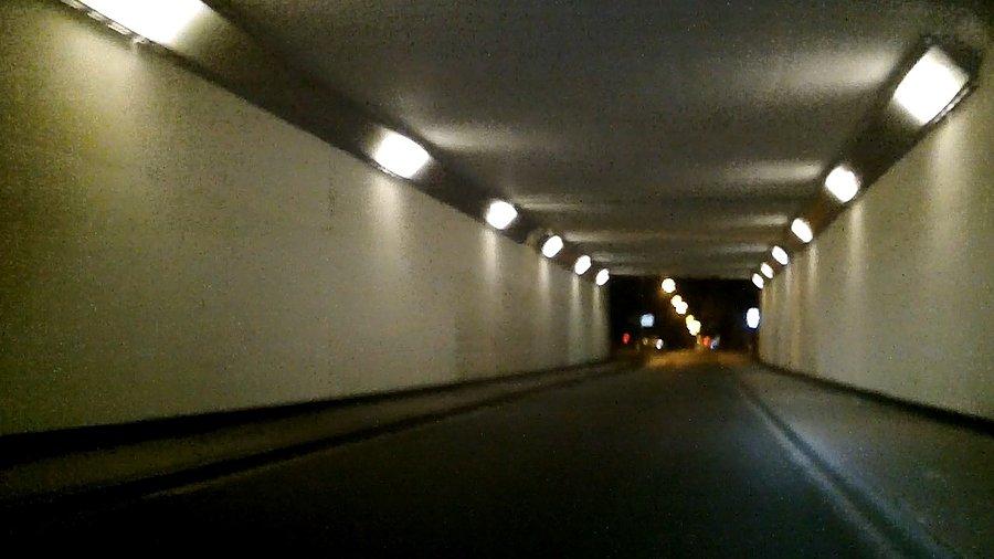 Pusto w tunelu