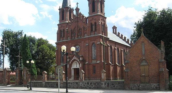 Neogotycki kościół p.w. św.Zygmunta w Łosicach