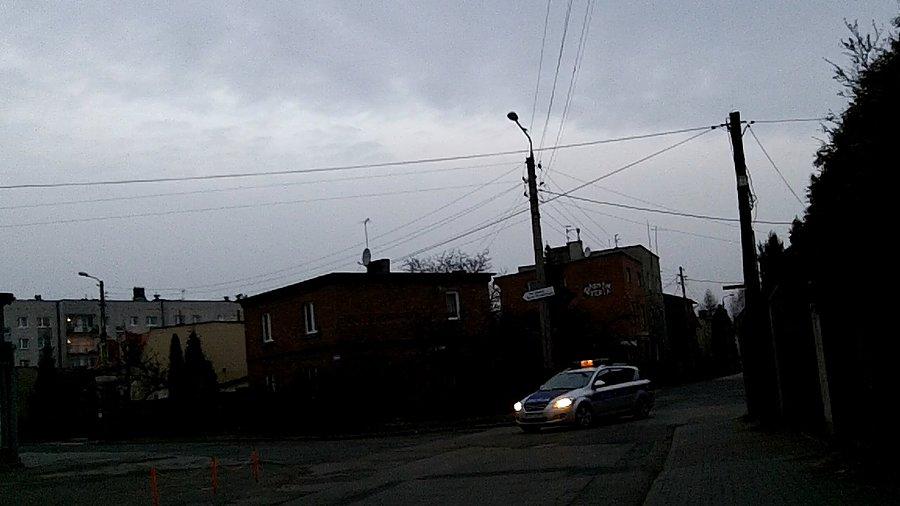 Dobrze nie wyjechałem, a już policję spotkałem :)