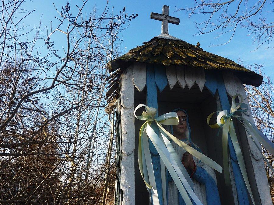 Kapliczka w Starych Babicach