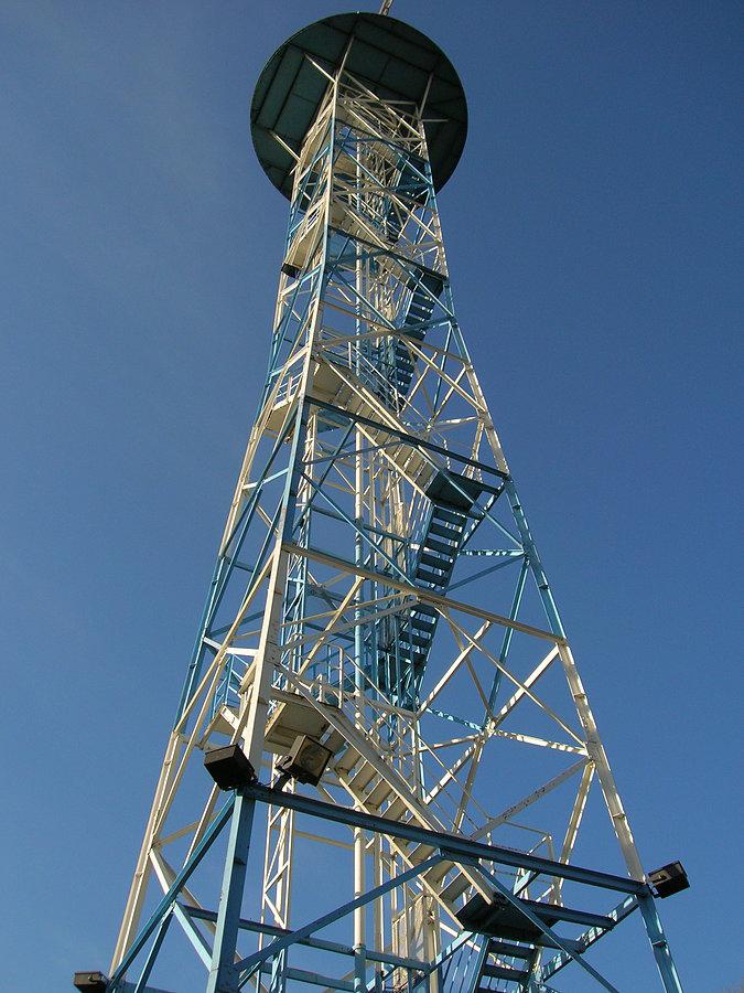 Wieża spadochronowa w Katowicach