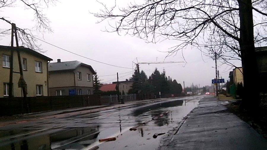 Kochłowice pourywane odbojniki i wielkie jezioro na DDRce