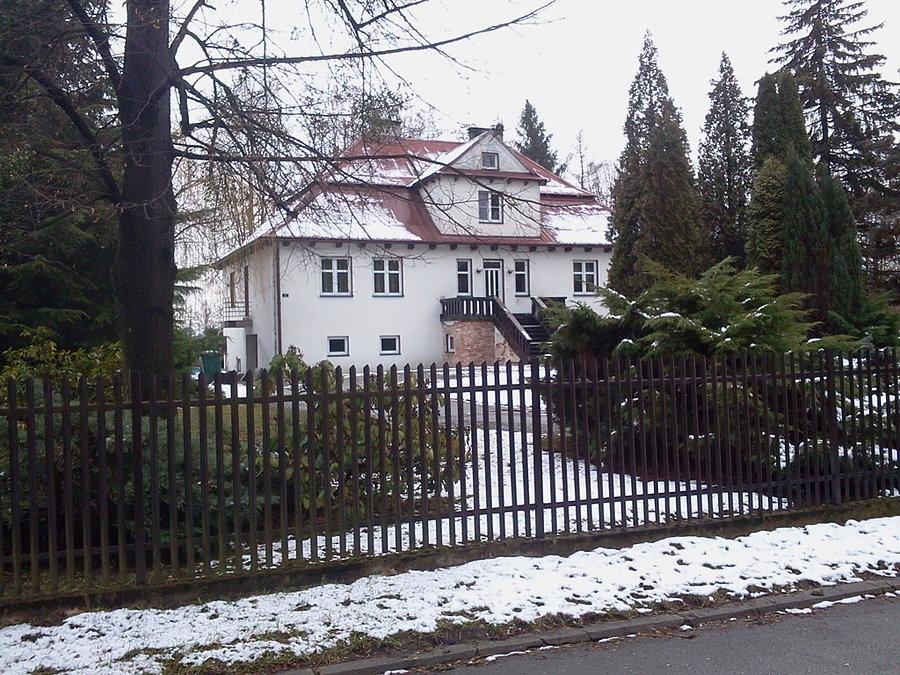 Dawny dworek w Gołyszu