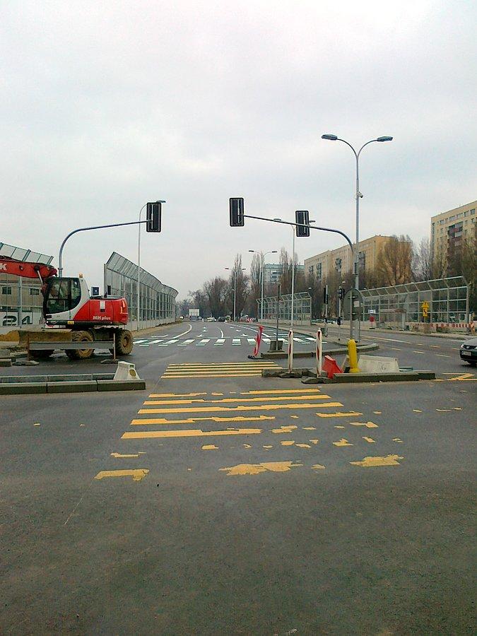 Po drugiej stronie Szeligowskiej