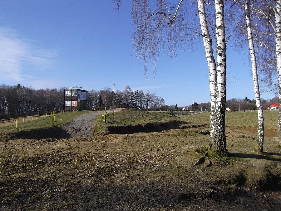 Petrovice u Karviné. Wyjechałem na torze motokrosowym