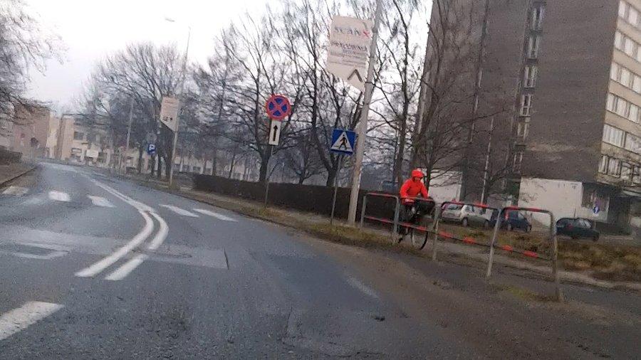 Kolejne z serii znajdź rowerzystę :)