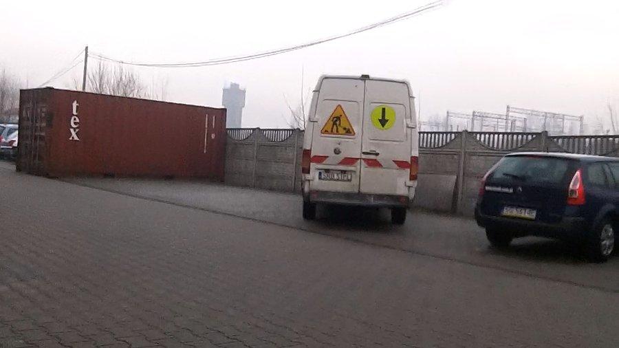 Jakieś roboty... u nas na parkingu