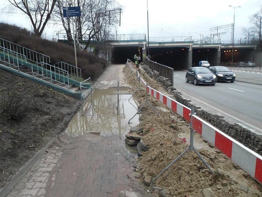 Dojazd do tunelu przy Dworcu Zachodnim
