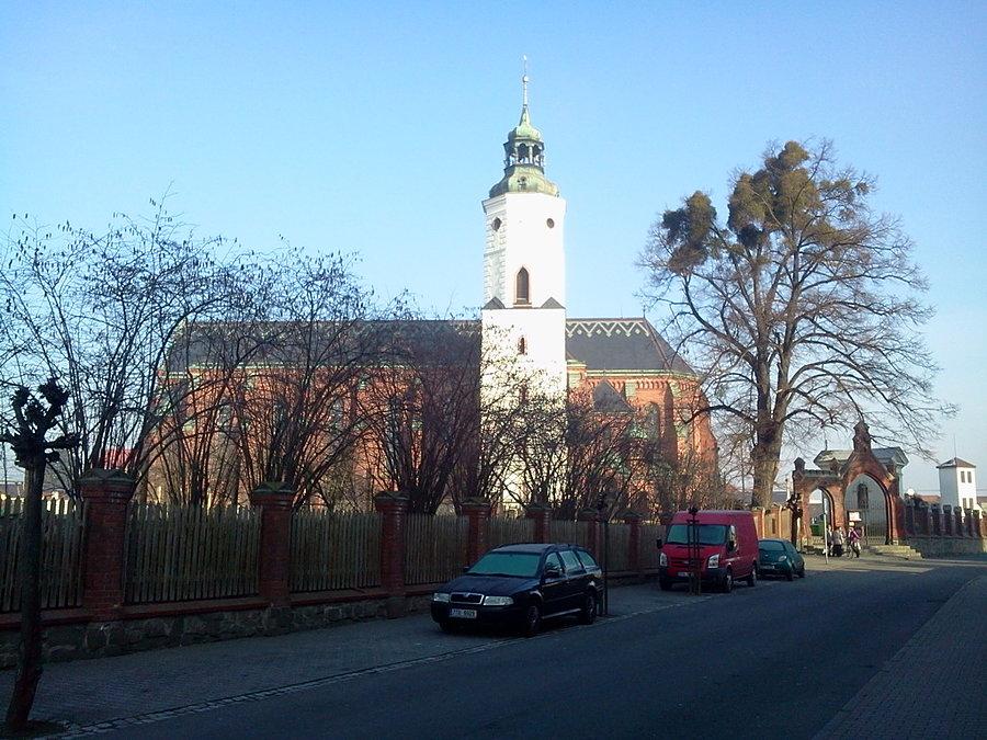 Nawet i duży ten kościół