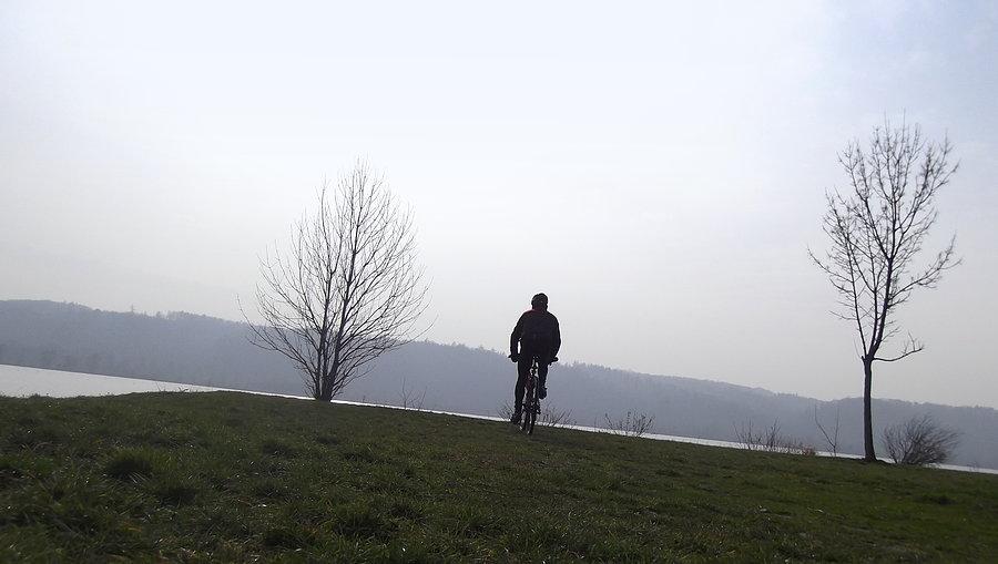 Hlučín. Chwila postoju nad jeziorem
