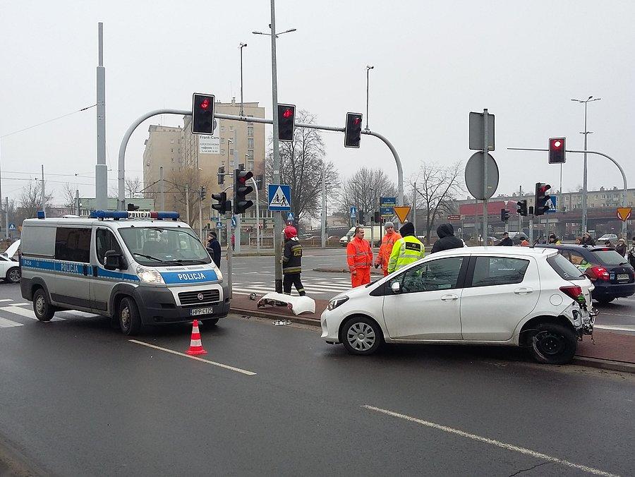 Kolizja na rogu Jagiellońskiej i 11 Listopada IV