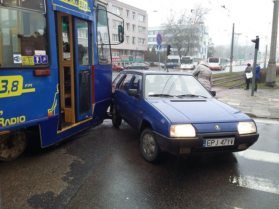 Kolizja na rogu Kościuszki i Jasnogórskiej