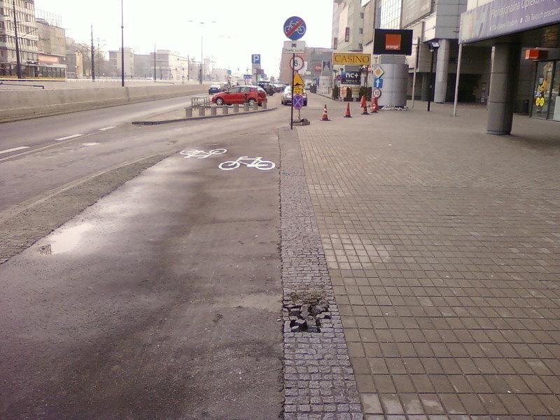 Zepsuta opaska granitowa