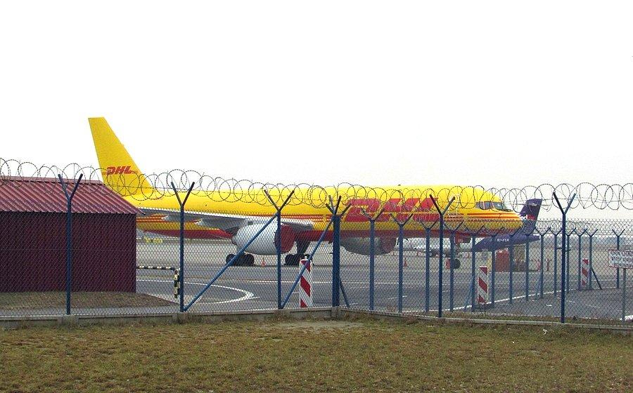 Samolot DHL