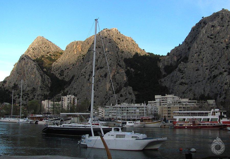 Omiš z rana