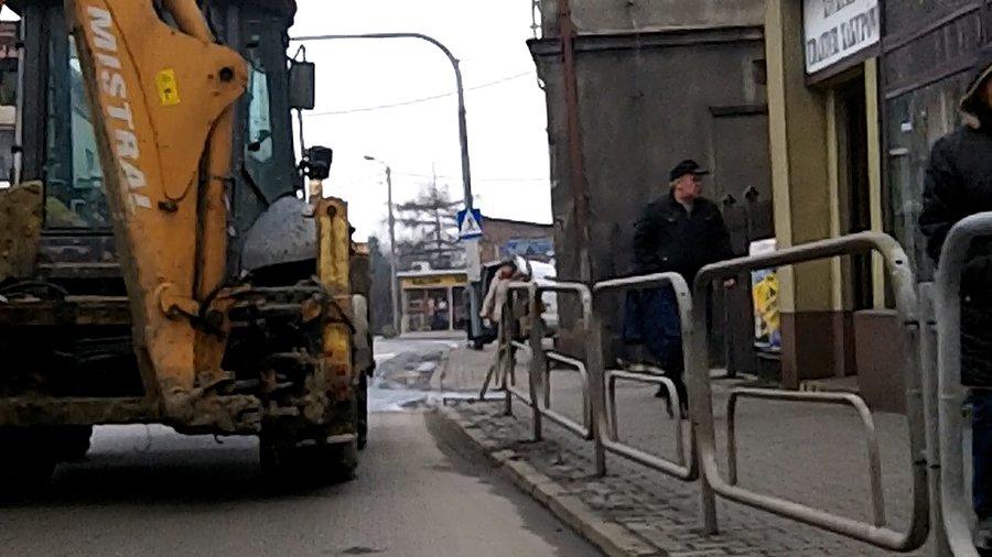Masakra... jechał dobre 15 km/h