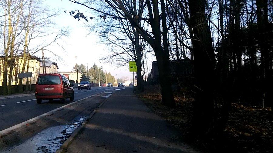 ... szkoda strzępić klawiaturę ma ten odcinek rowerówki w Rudzie Śląskiej