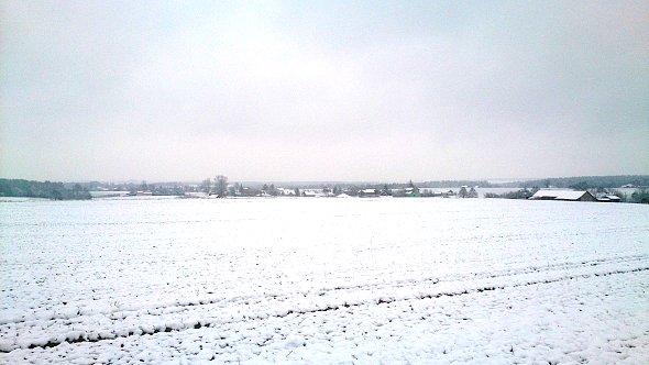 Śnieg na polach