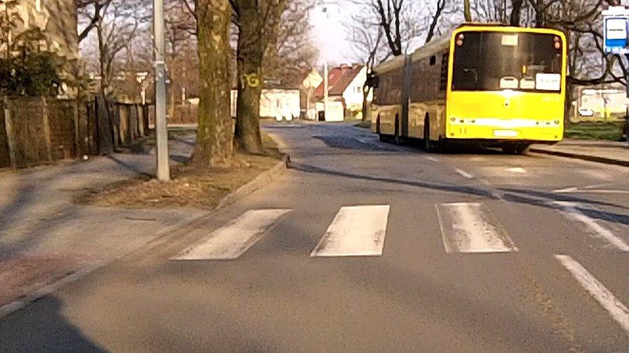 Postój autobusu na ul Franciszkańskiej... prawdopodobnie to 6-ka do Katowic