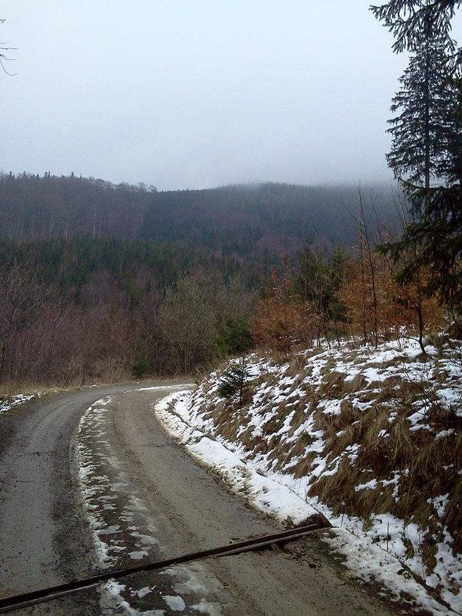 Szczyt w chmurach