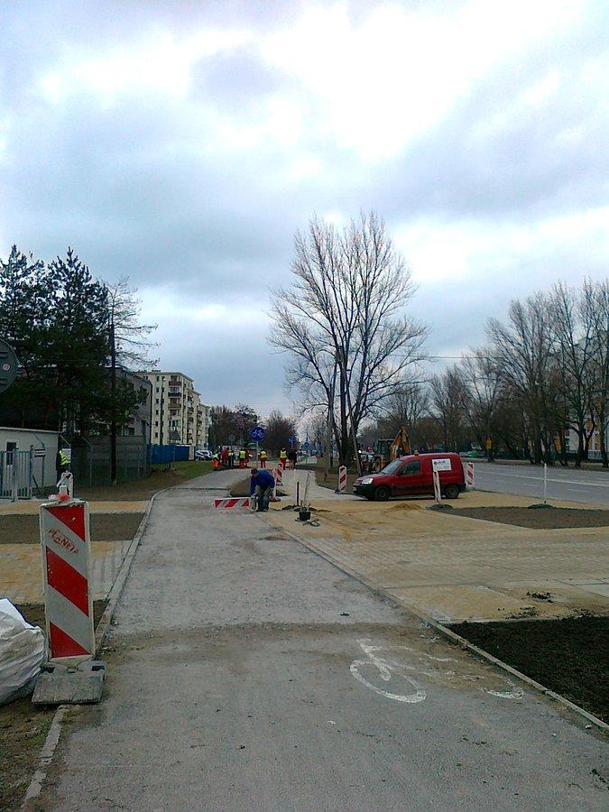 Na ddr wzdłuż Radiowej ostatnie poprawki