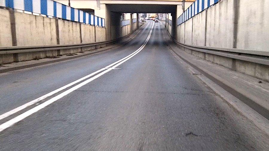Tunel pod torami w Piotrowicach