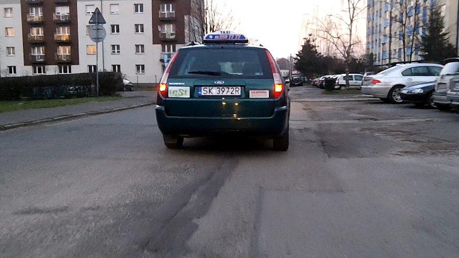 Taksówka... prowadzona przez jakiegoś natchnionego