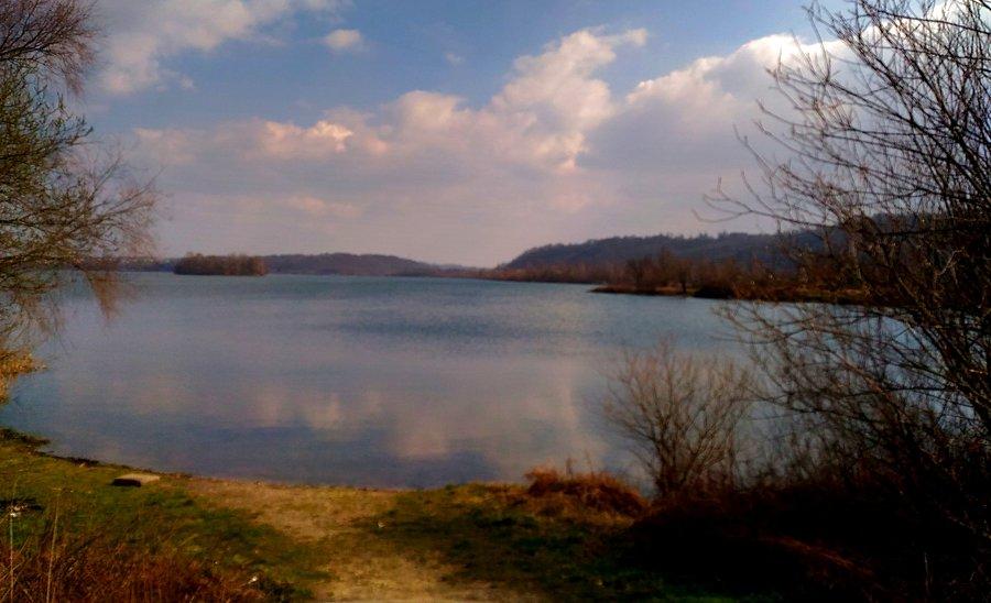 Hlučín nad jeziorem
