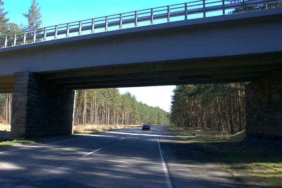 Wiadukt na drodze 142