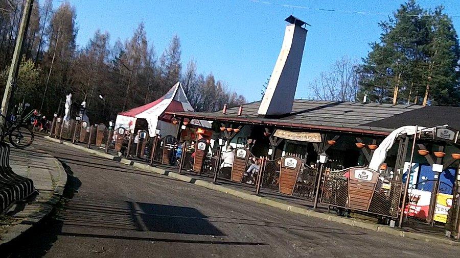 Podobno kultowe miejsce rowerzystów... może dlatego, że jedyne ;)