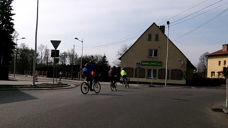 Trochę rowerzystów dzisiaj jest