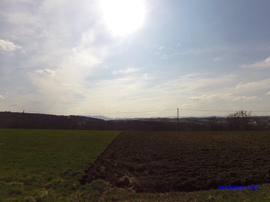 Beskidy w oddali