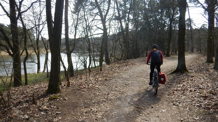Na Nadwarciańskim Szlaku Rowerowym