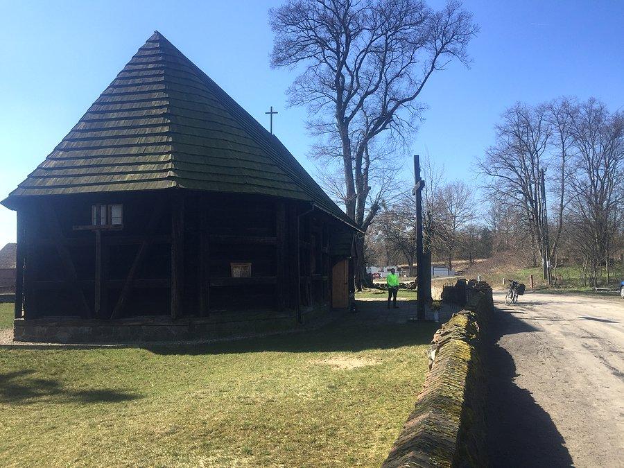Taki śliczny drewniany