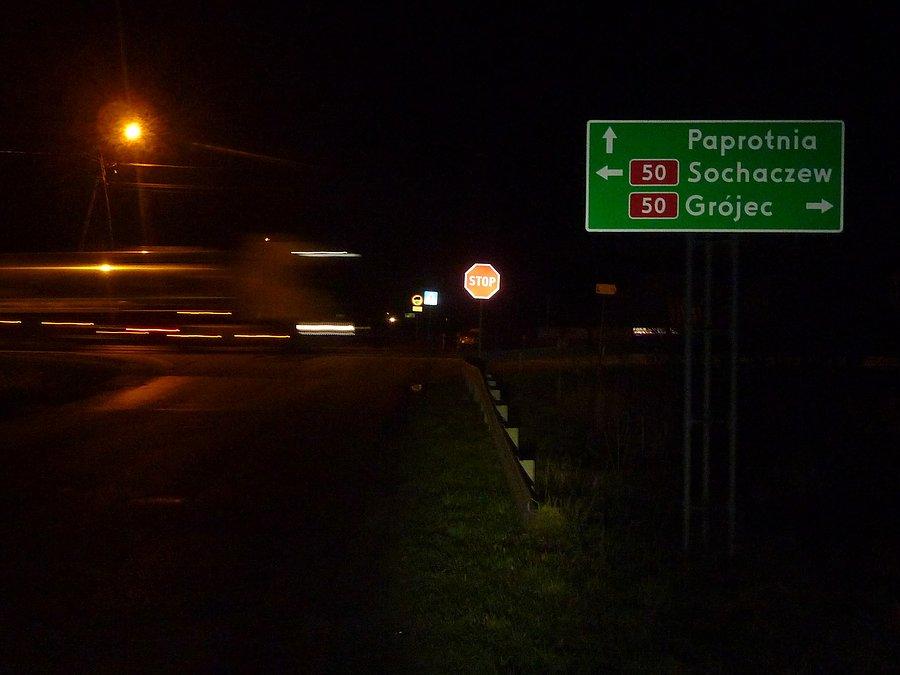 Nocna jazda przez wioski