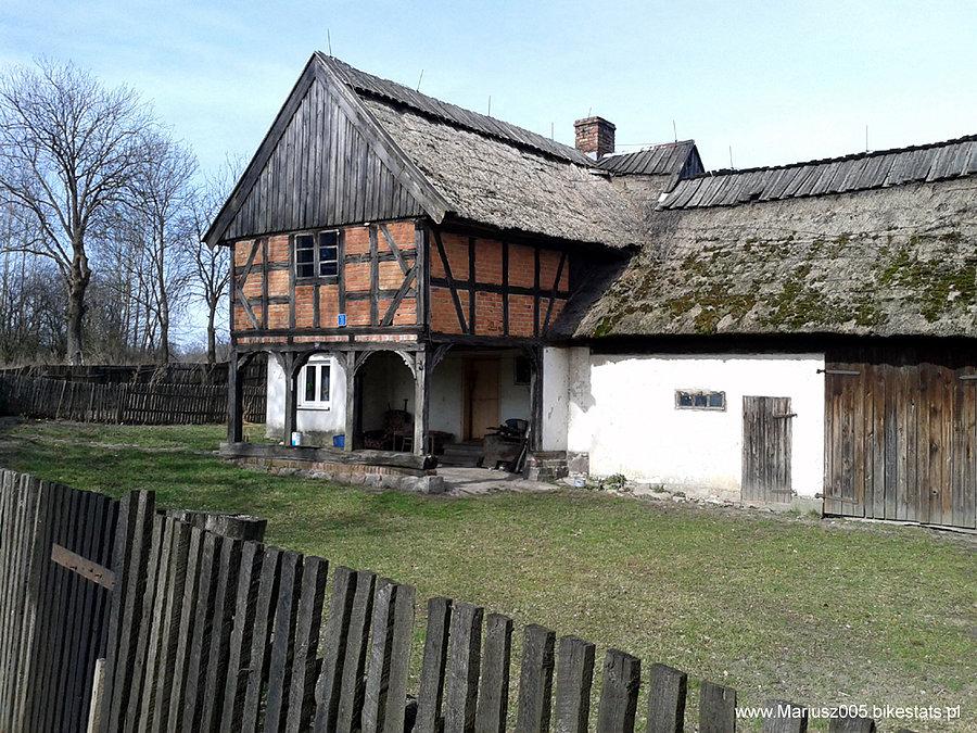 Stary dom podcieniowy w Łęczu