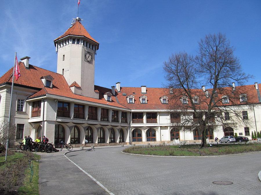 Pułtusk - Zamek (dziedziniec)