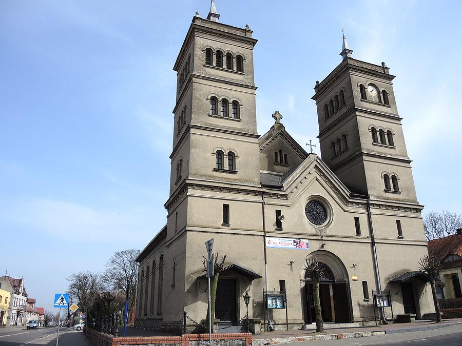 Szamocin - kościół pw. św. Apostołów Potra i Pawła