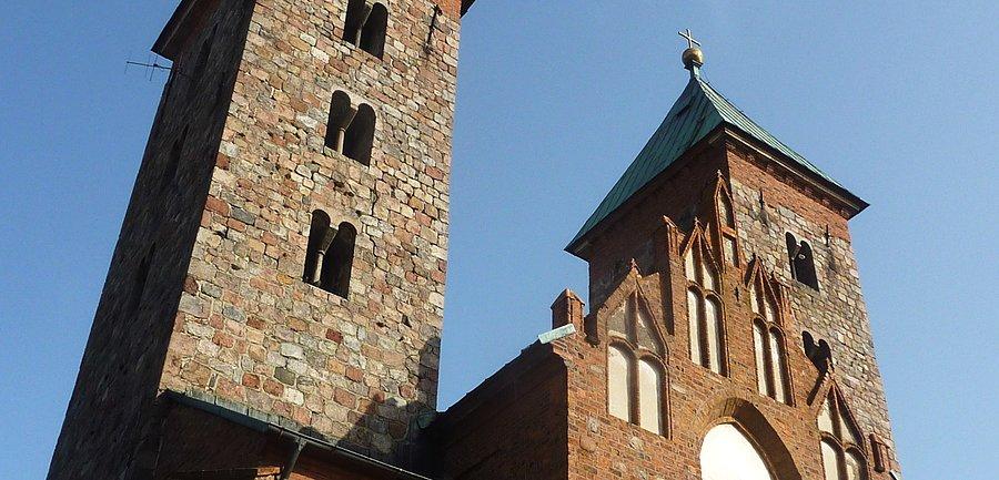 Kościół w Czerwińsku nad Wisłą (XII w.)