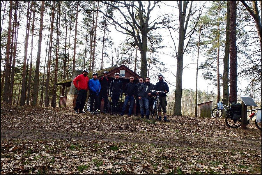 Tradycjnie, zbiorowo przed naszym hotelem :)