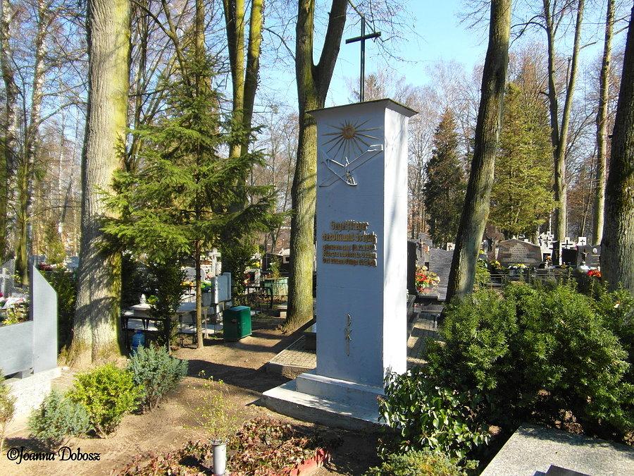 Cmentarz komunalny z zabytkowymi nagrobkami - Lidzbark Warmiński