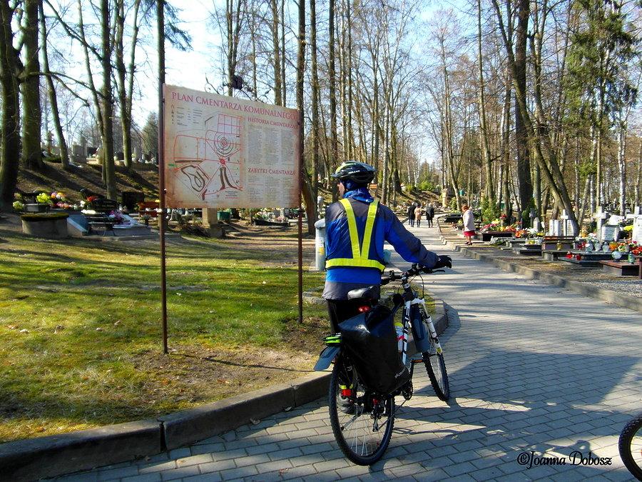 Cmentarz komunalny z zabytkowymi nagrobkami - Lidzbark Warmiński