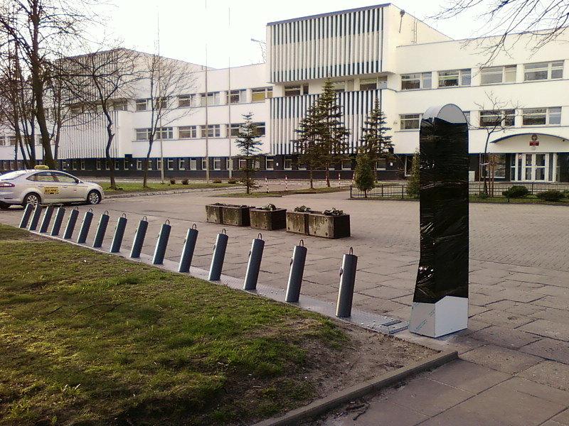 Stacja Łódzkiego Roweru Publicznego przed Komendą Wojewódzką