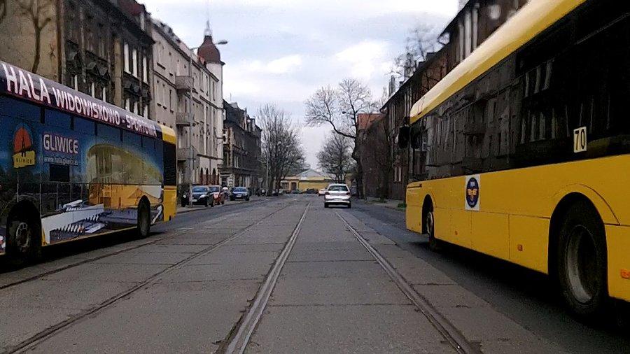 Mijające się"Tramwaje" Gliwickie