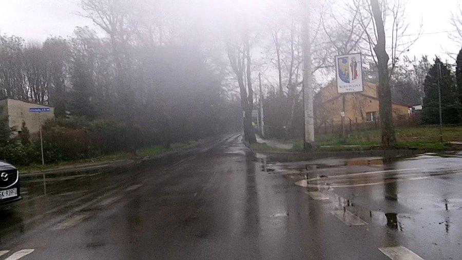 ... i chwilę później ruszył, wprost na mnie