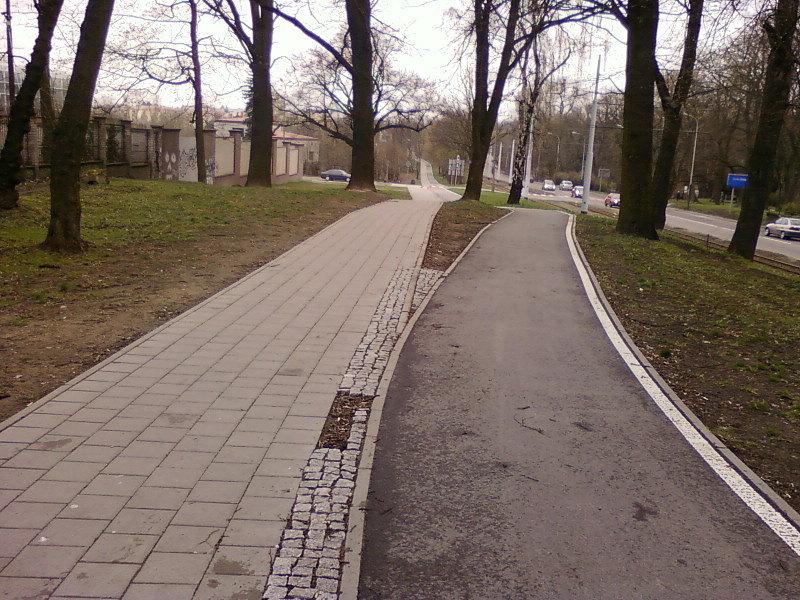 DDR wzdłuż Zgierskiej