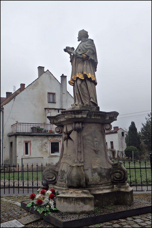 Św. Jan Nepomucen w Mrozowie